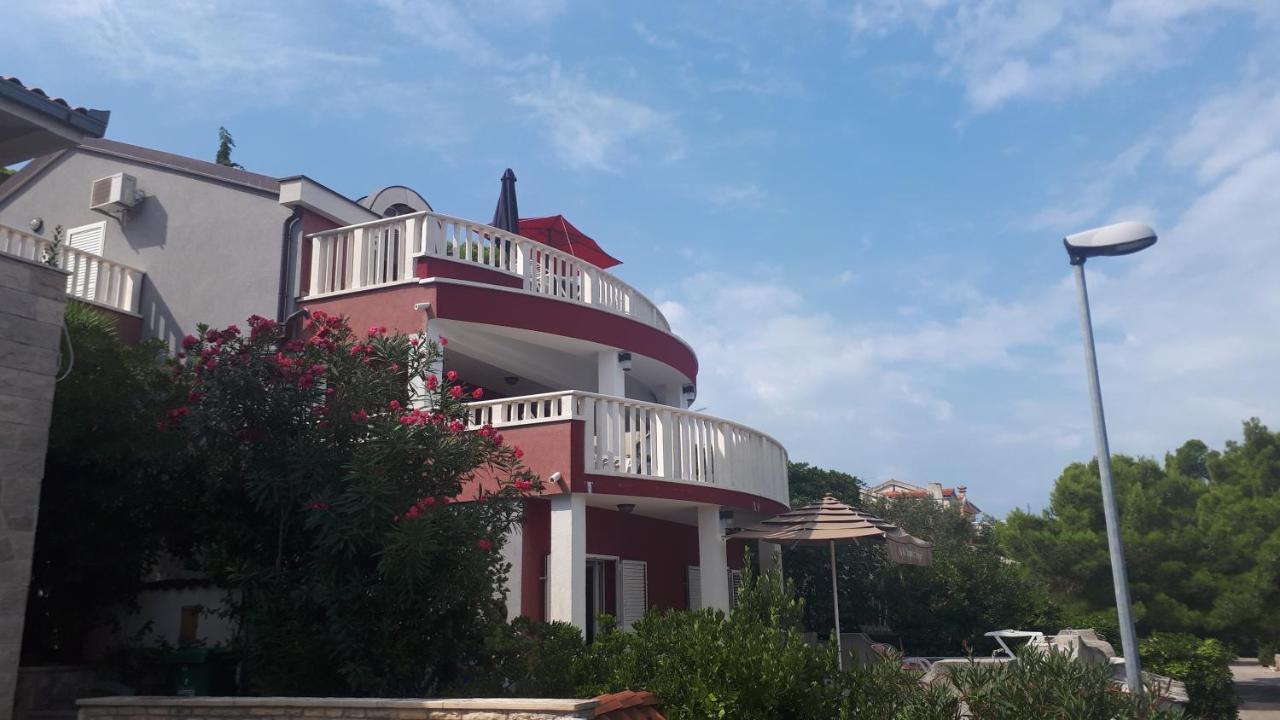 Beautiful Villa 6 Metres From Sea Grebastica Exterior photo